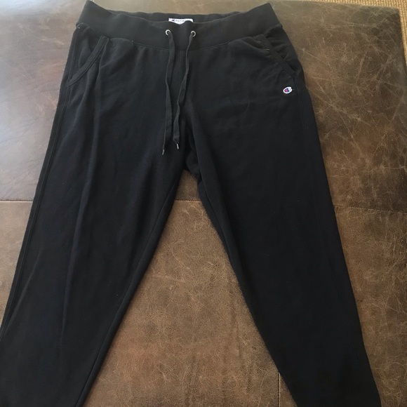 Champion Pants - Champion sweatpants, black, size L.
